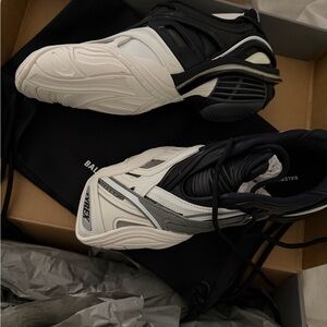 Balenciaga Black and White Runner Sneakers- Tyrex